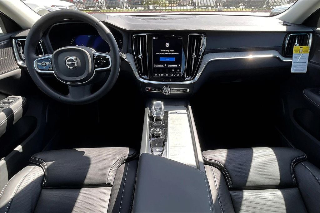 2026 Volvo V60 Cross Country B5 Ultra