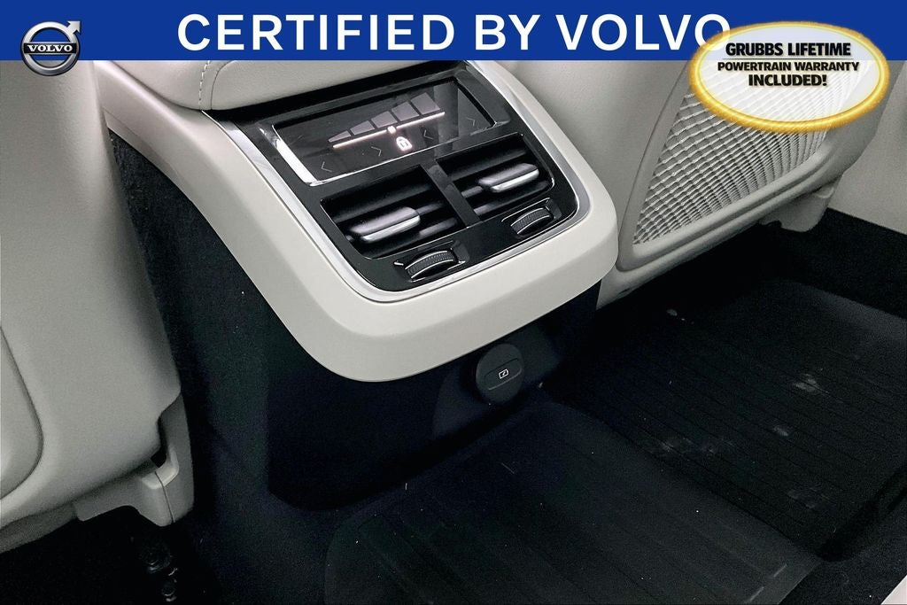 2025 Volvo V60 Cross Country B5 Ultra