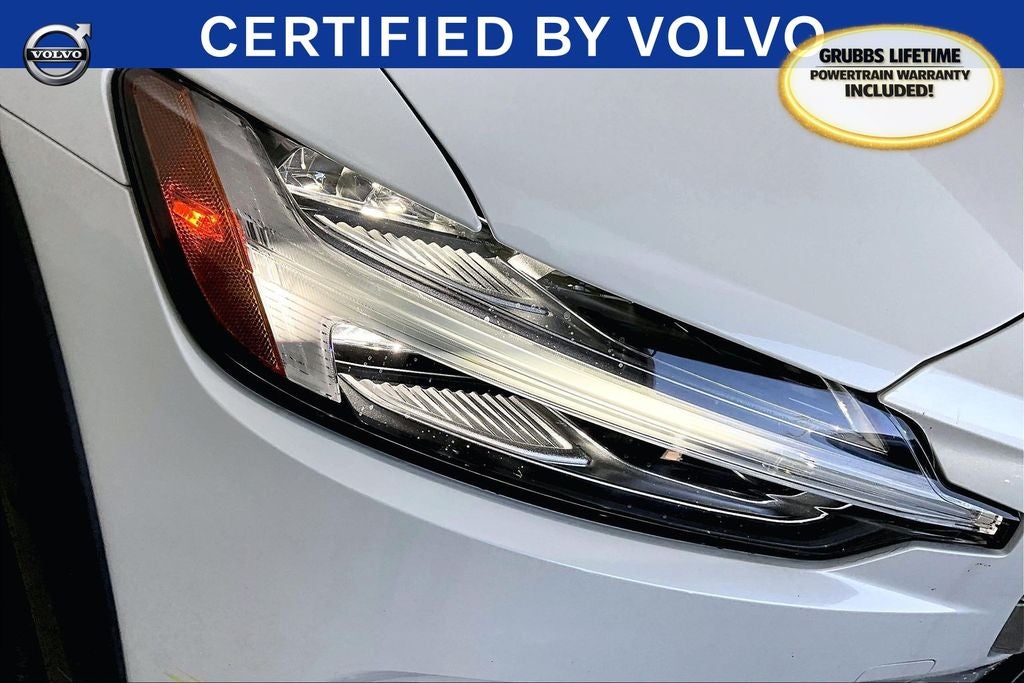 2025 Volvo V60 Cross Country B5 Ultra