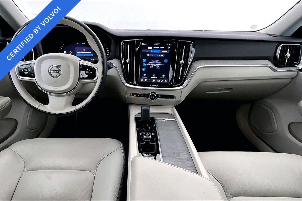 2023 Volvo V60 Cross Country B5 Plus