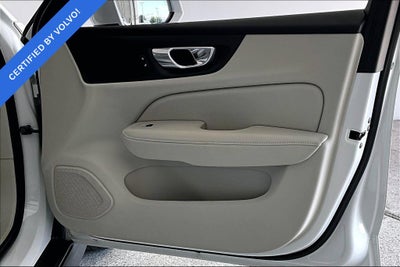 2023 Volvo V60 Cross Country B5 Plus
