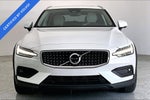 2023 Volvo V60 Cross Country B5 Plus