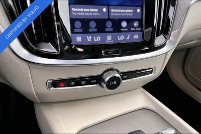 2023 Volvo V60 Cross Country B5 Plus