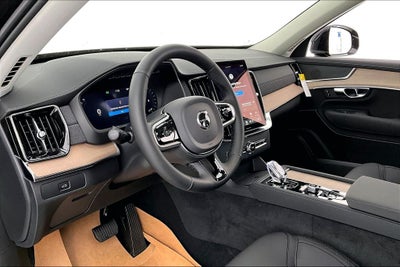 2026 Volvo XC90 B5 Plus