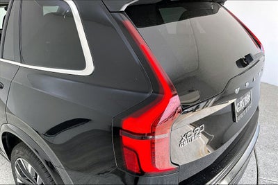 2026 Volvo XC90 B5 Plus