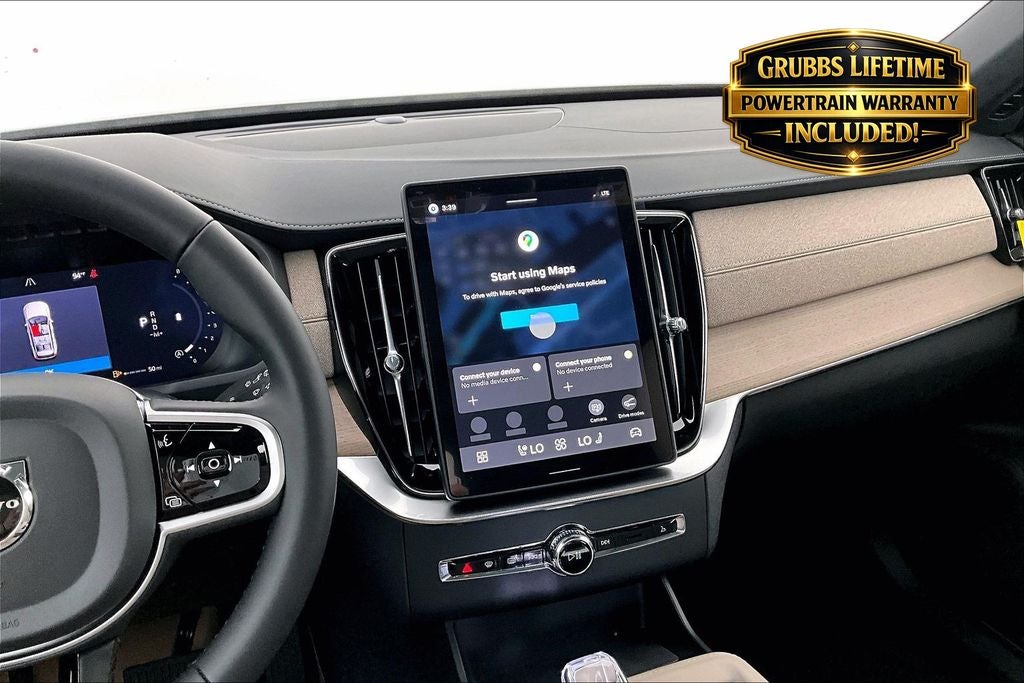 2026 Volvo XC90 B5 Plus