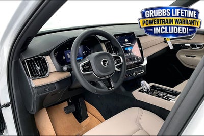 2026 Volvo XC90 B5 Plus