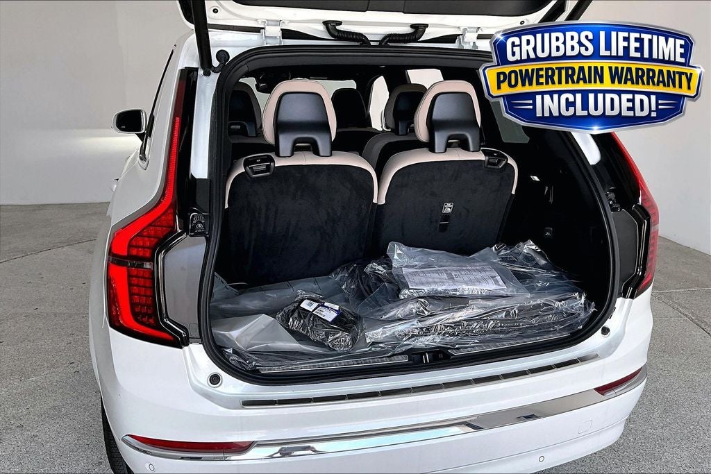 2026 Volvo XC90 B5 Plus