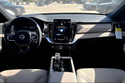 2026 Volvo XC90 B5 Plus