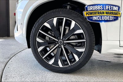 2026 Volvo XC90 B5 Plus