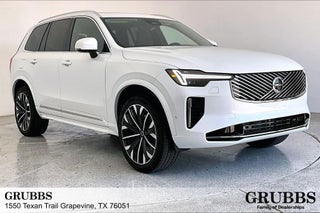 2026 Volvo XC90 B5 Plus