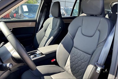 2026 Volvo XC90 B5 Plus