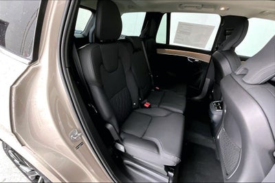 2026 Volvo XC90 B5 Plus