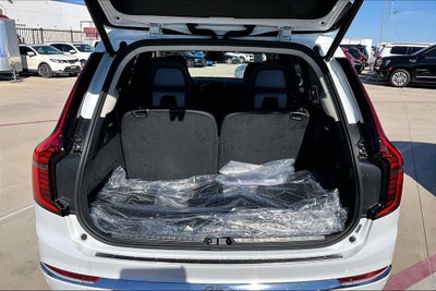 2026 Volvo XC90 B5 Plus