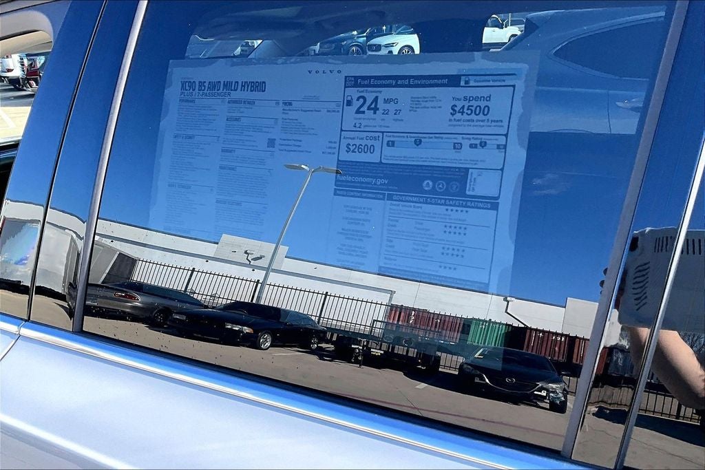 2026 Volvo XC90 B5 Plus