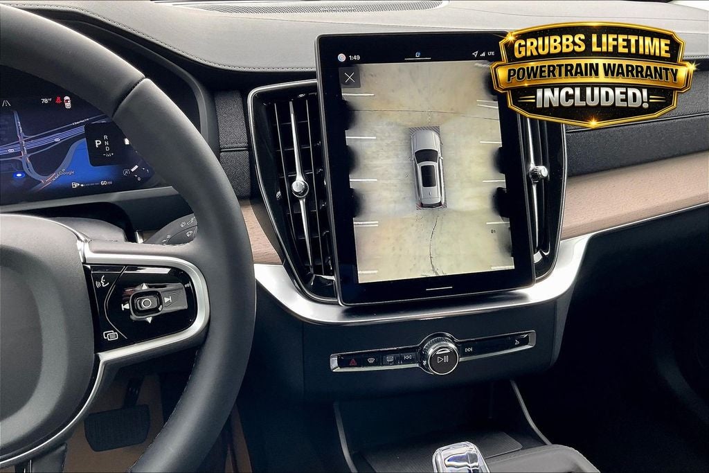 2026 Volvo XC90 B5 Plus