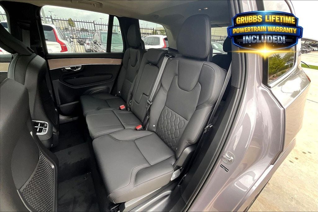 2026 Volvo XC90 B5 Plus