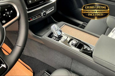 2026 Volvo XC90 B5 Plus