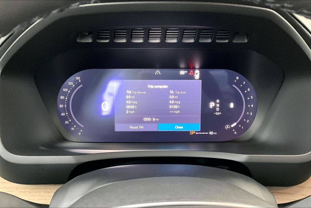 2026 Volvo XC90 B5 Plus