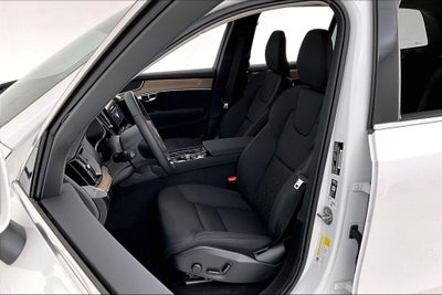 2026 Volvo XC90 B5 Plus