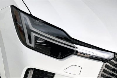 2026 Volvo XC90 B5 Plus