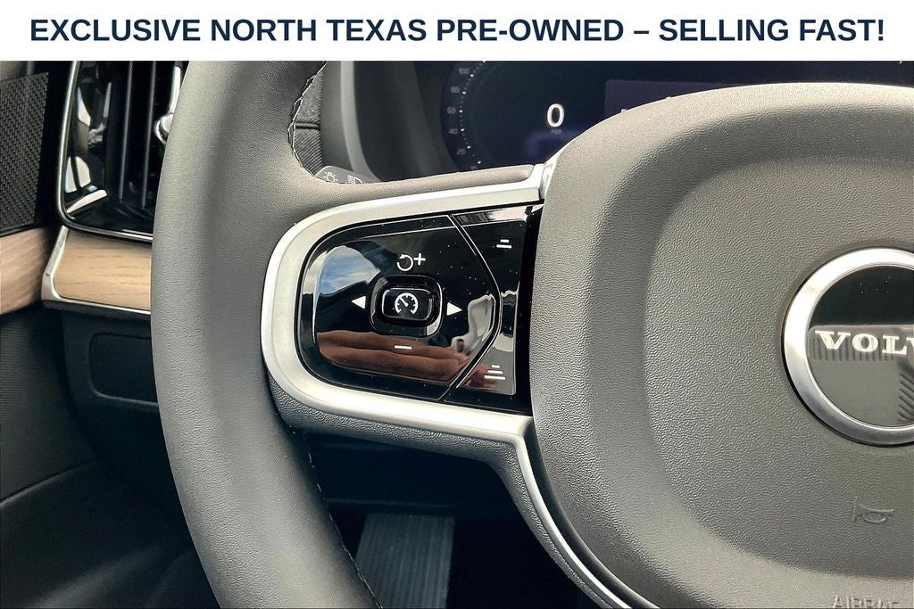 2026 Volvo XC90 B5 Plus