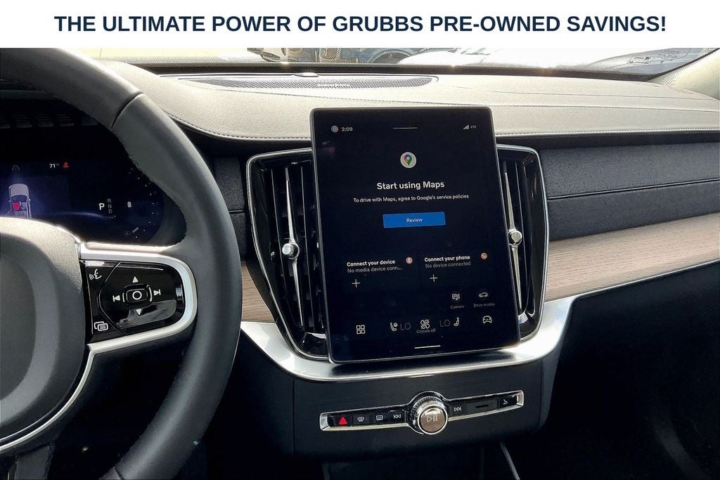 2026 Volvo XC90 B5 Plus
