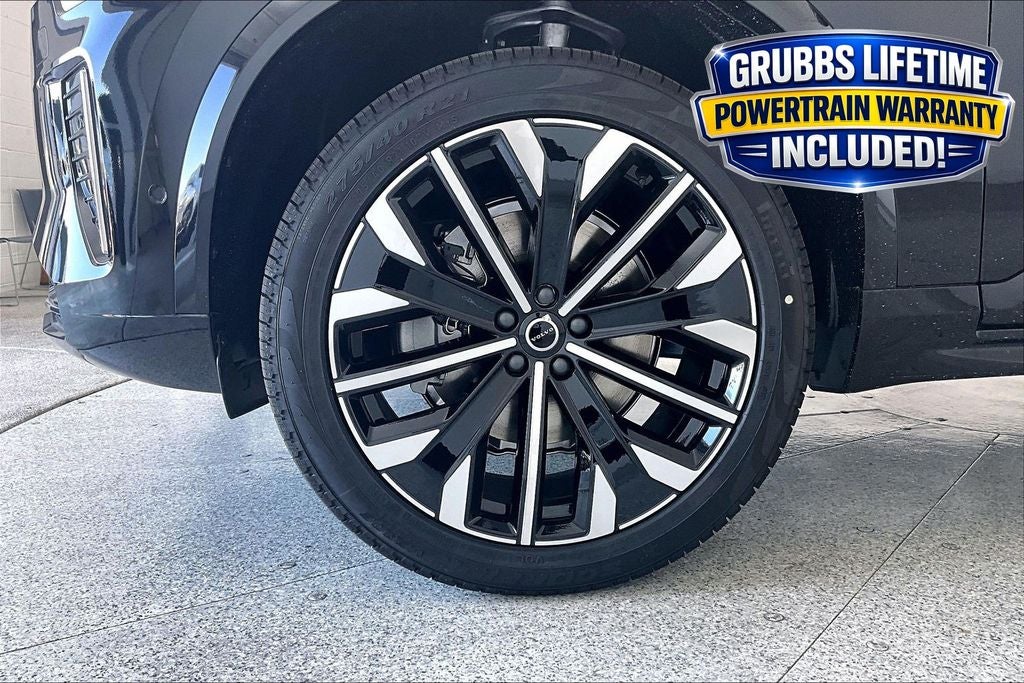 2026 Volvo XC90 B5 Plus