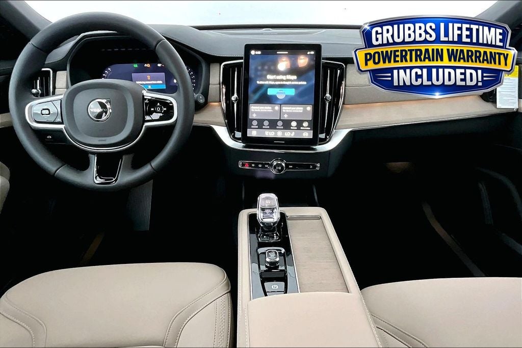 2026 Volvo XC90 B5 Plus