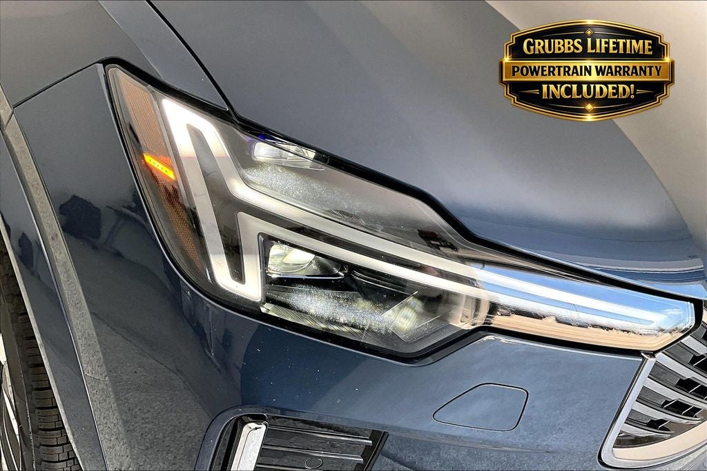 2026 Volvo XC90 B5 Plus