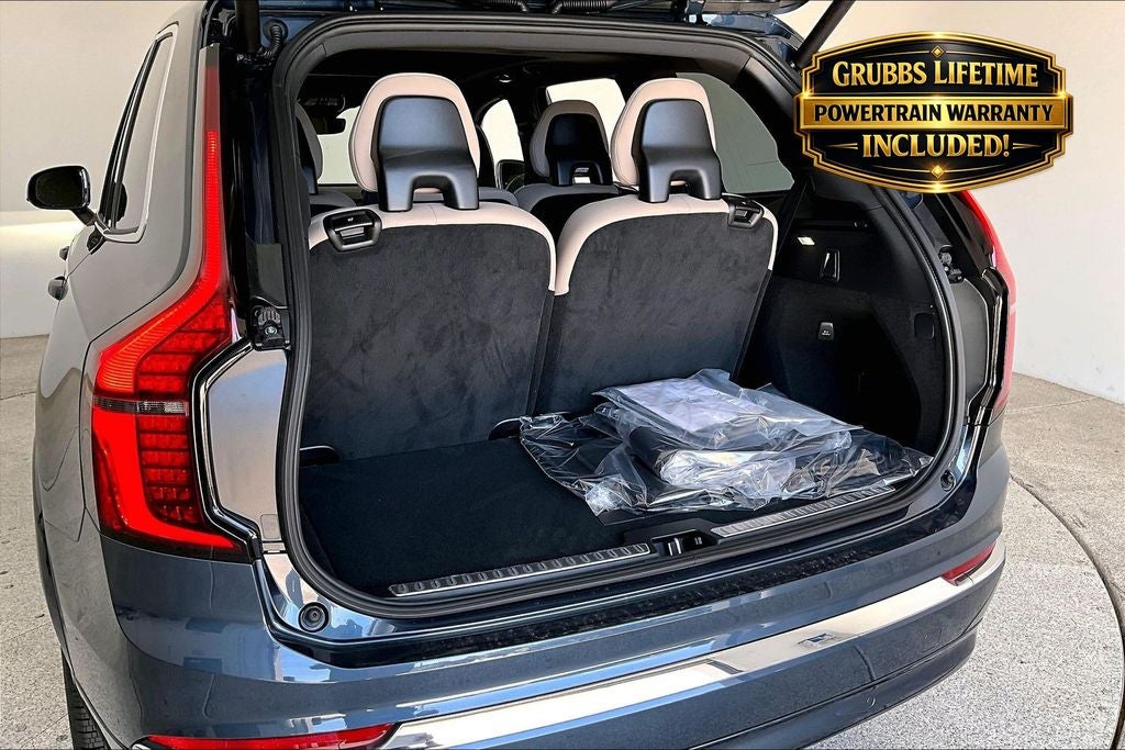 2026 Volvo XC90 B5 Plus