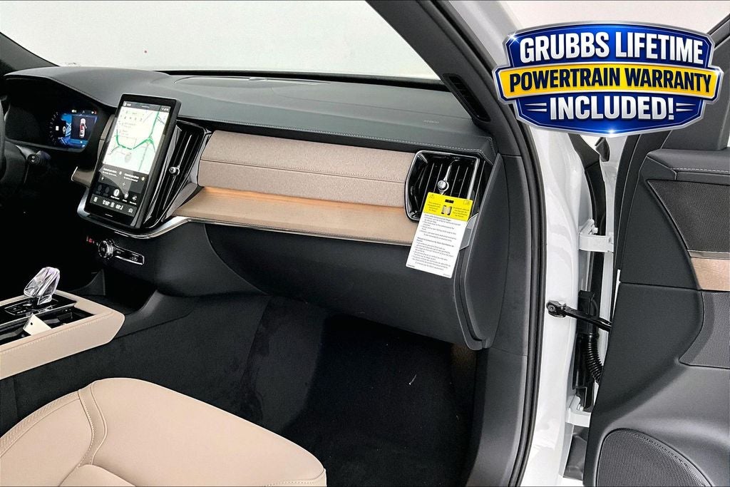 2026 Volvo XC90 B5 Plus