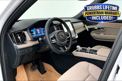2026 Volvo XC90 B5 Plus