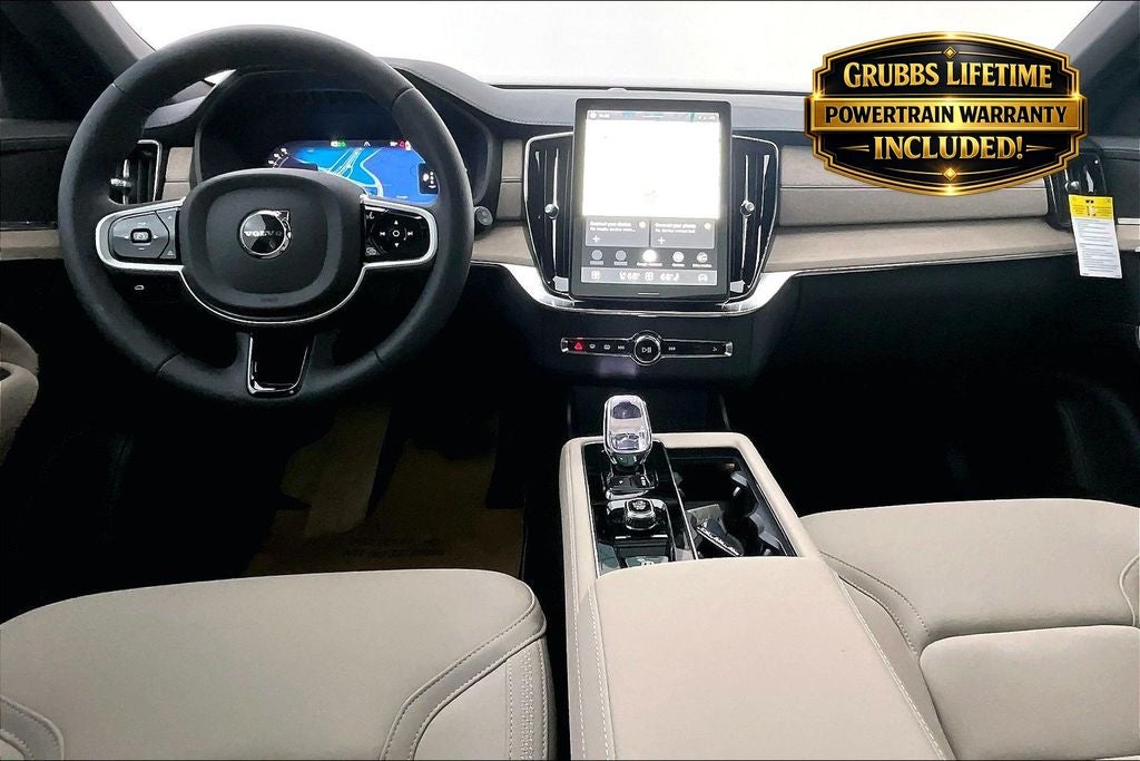 2026 Volvo XC90 B5 Plus
