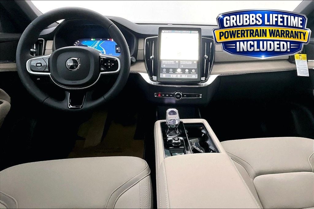2026 Volvo XC90 B5 Plus