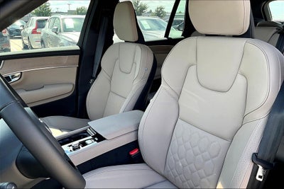 2026 Volvo XC90 B5 Plus