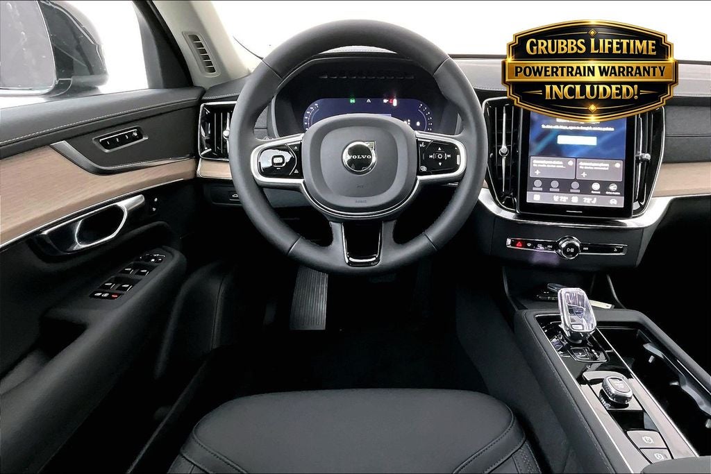 2026 Volvo XC90 B5 Plus