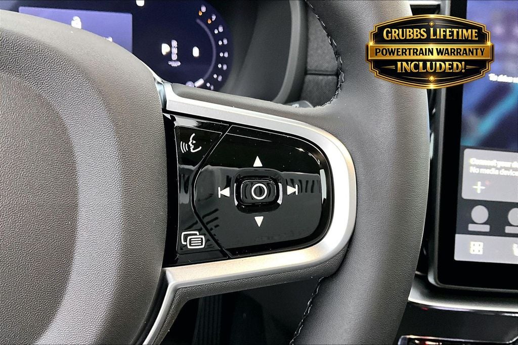 2026 Volvo XC90 B5 Plus