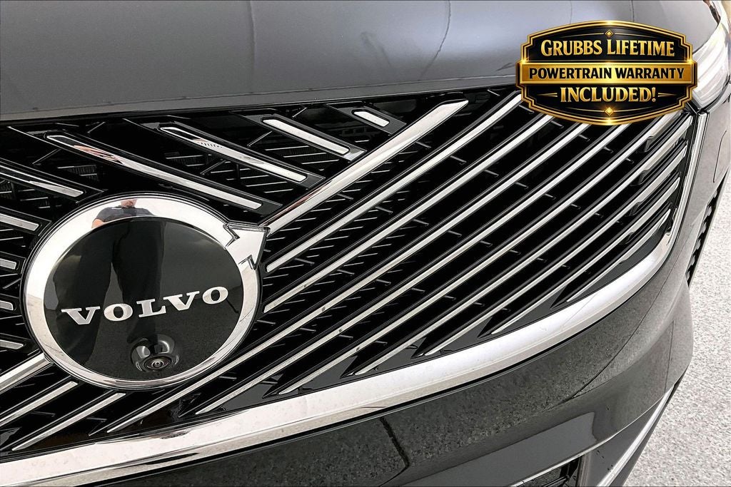 2026 Volvo XC90 B5 Plus