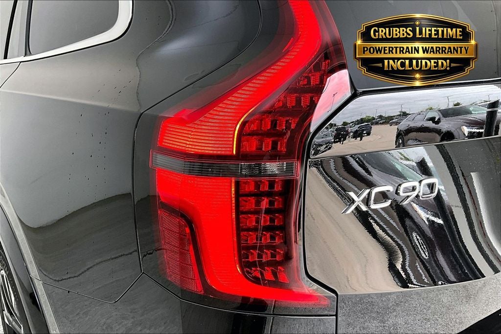 2026 Volvo XC90 B5 Plus