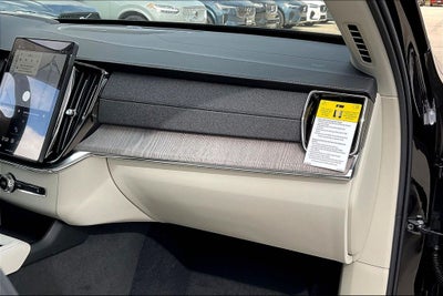 2026 Volvo XC90 B5 Ultra 7-Seater