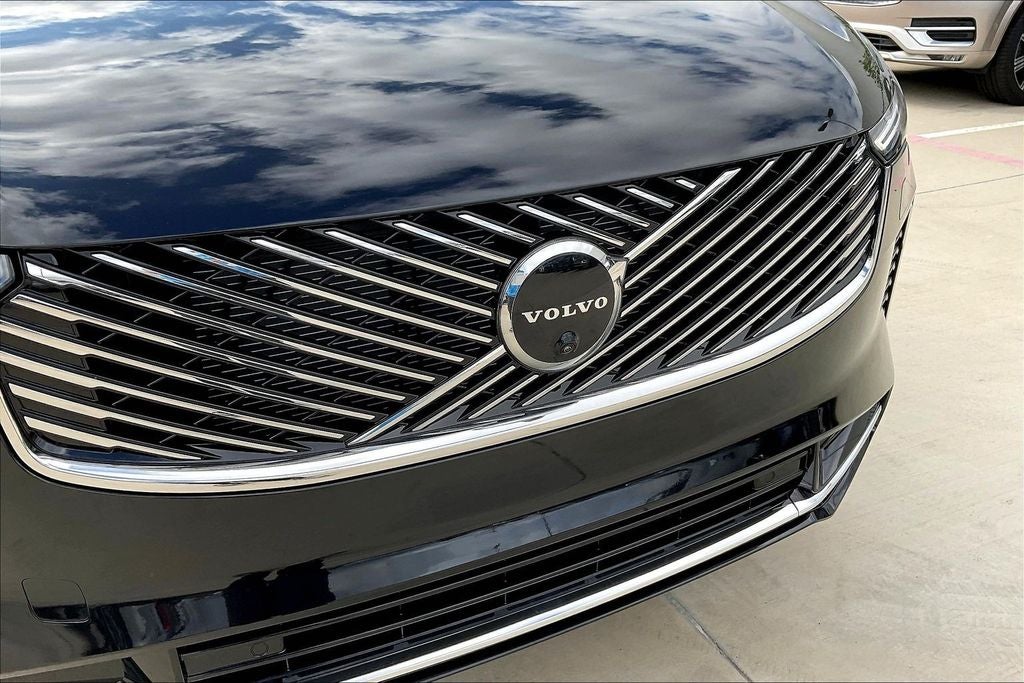 2026 Volvo XC90 B5 Ultra 7-Seater