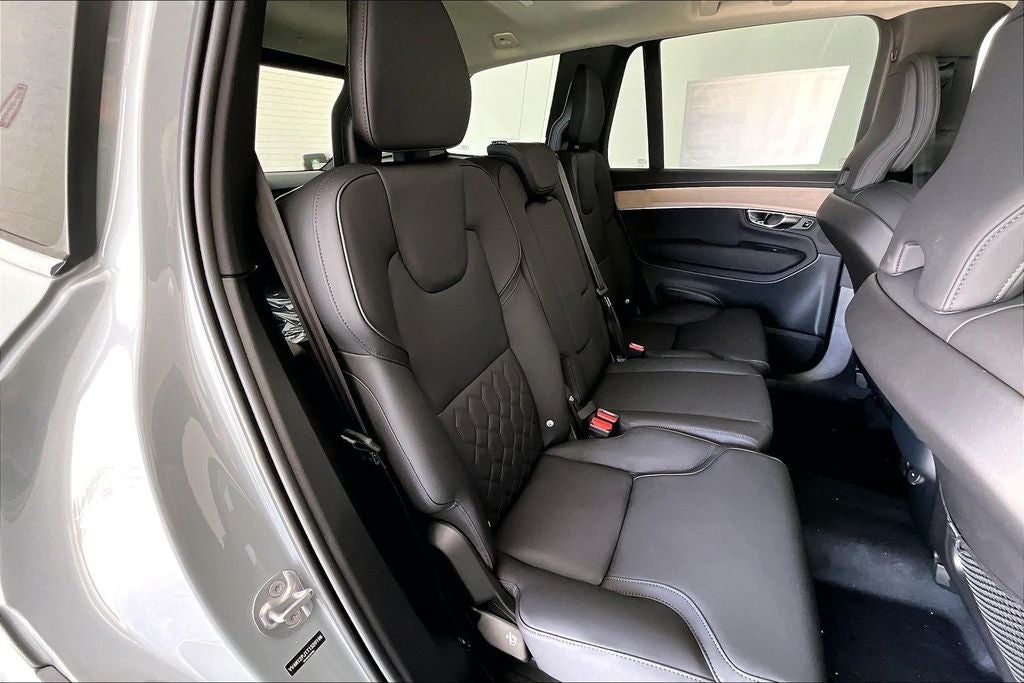 2026 Volvo XC90 B5 Core