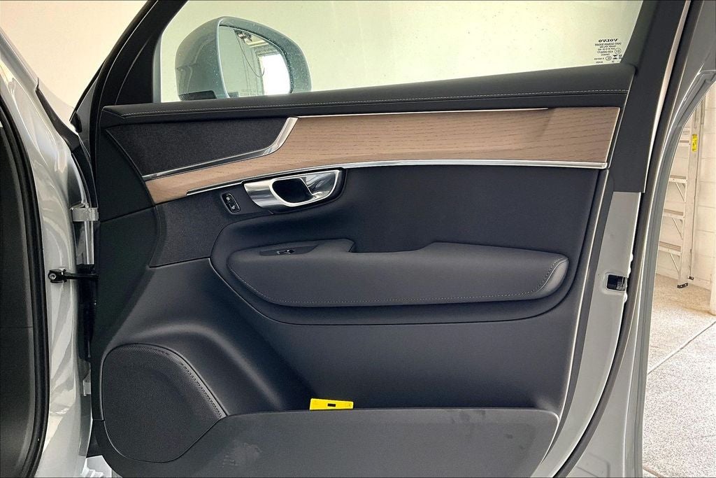 2026 Volvo XC90 B5 Core