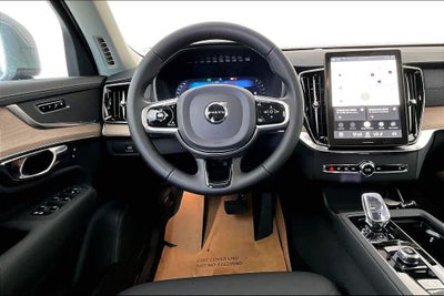 2026 Volvo XC90 B5 Core