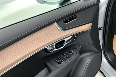2026 Volvo XC90 B5 Core