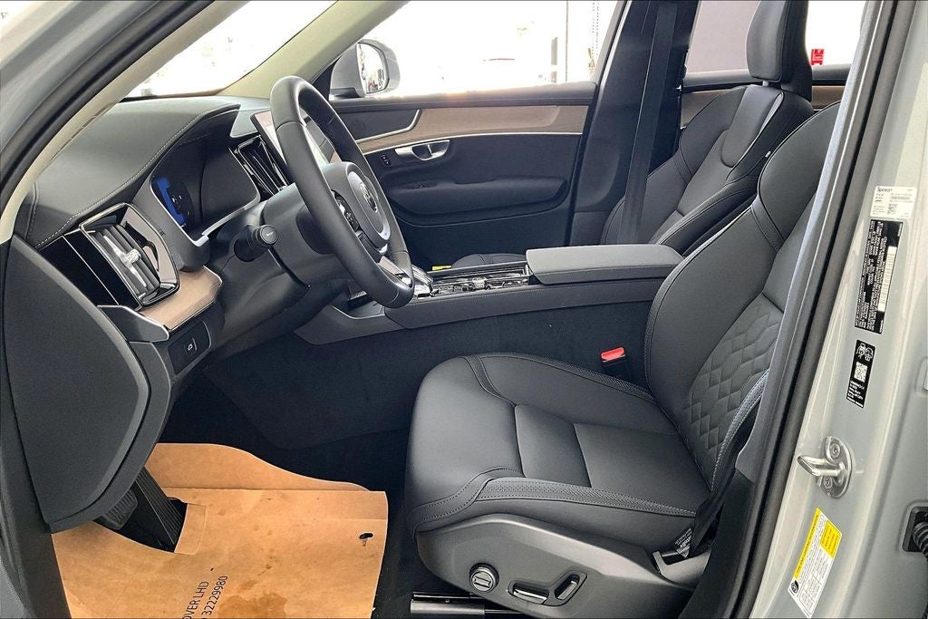 2026 Volvo XC90 B5 Core