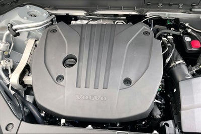 2026 Volvo XC90 B5 Core