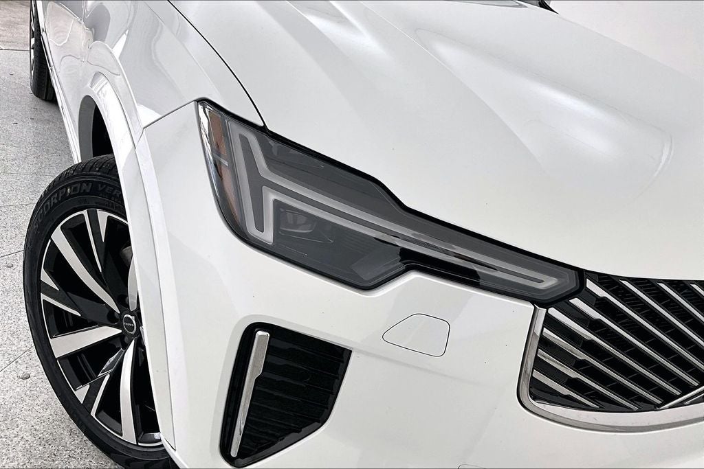 2026 Volvo XC90 B5 Core