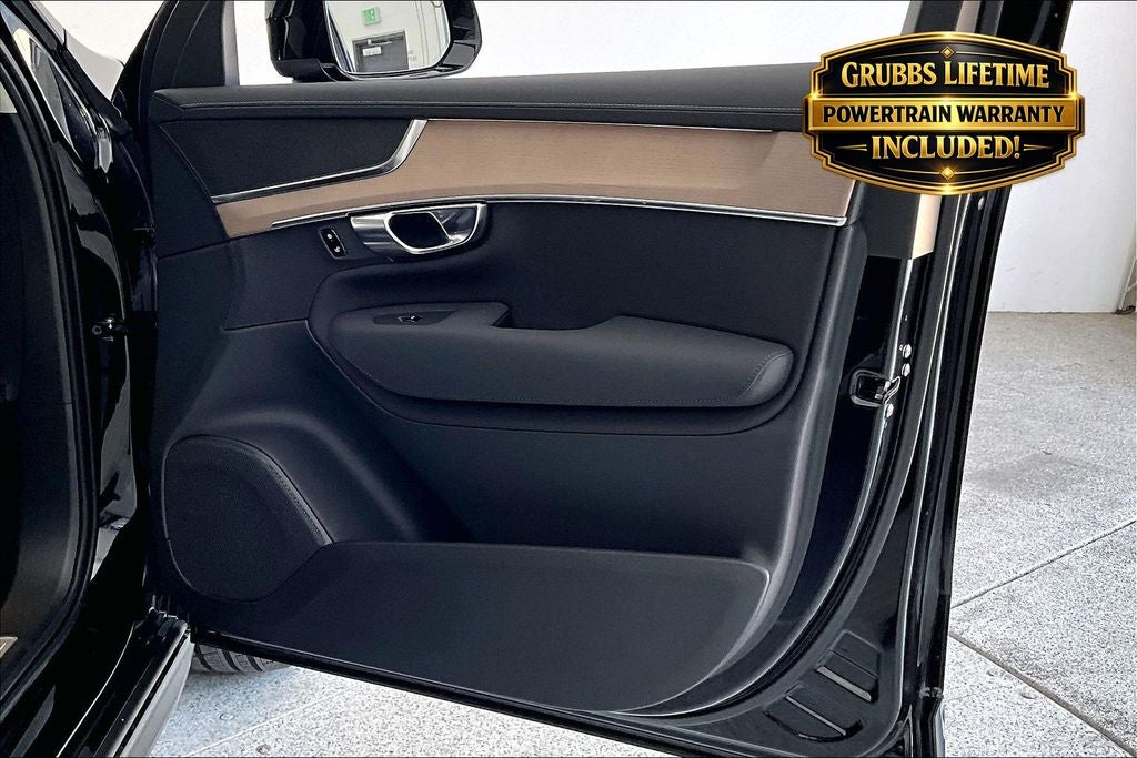 2026 Volvo XC90 B5 Core